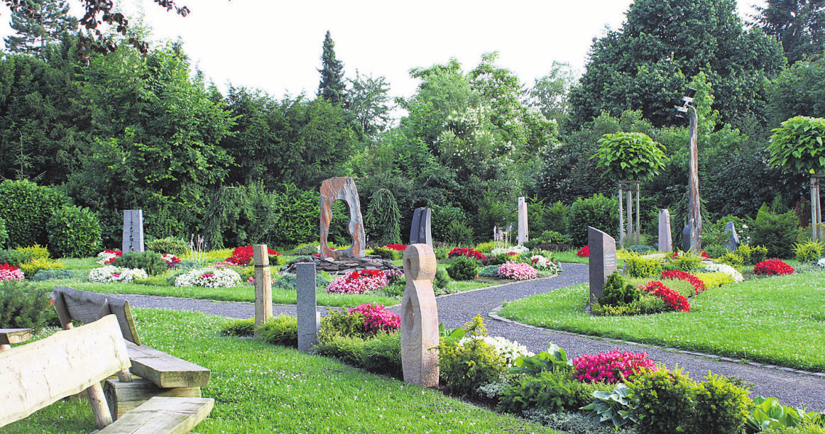 Fan-Felder und Memoriam-Gärten